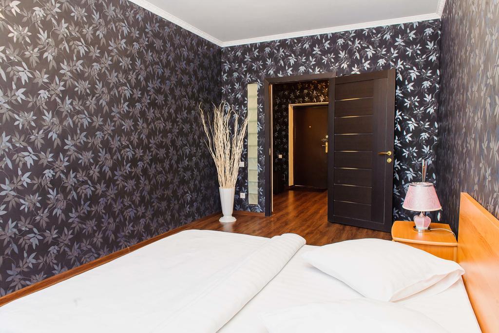 Apartment Lazurniy Astana Exterior foto